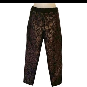 White House Black Market Skinny Jeans Black With Bright Gold Front Design